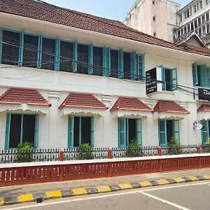 https://the-boat-jetty-bungalow.kerala-hotels.net