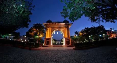 Orient Taj Hotel N Resorts Agra  5*, Agra (Uttar Pradesh)