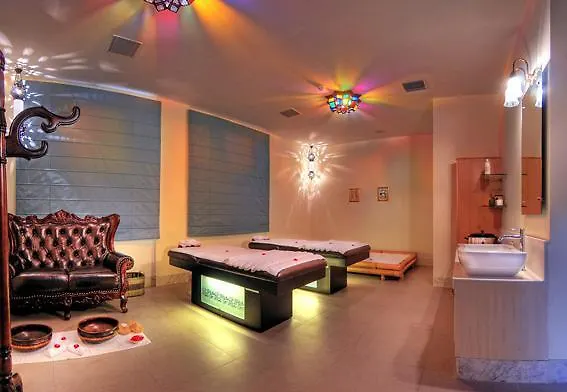 *****  Orient Taj Hotel N Resorts Agra  India