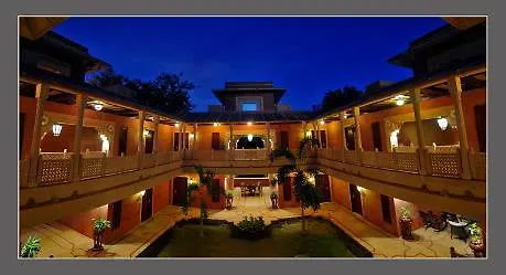 Orient Taj Hotel N Resorts Agra  Indie