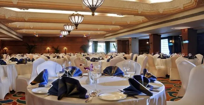Orient Taj Hotel N Resorts Agra  5*, Agra (Uttar Pradesh)